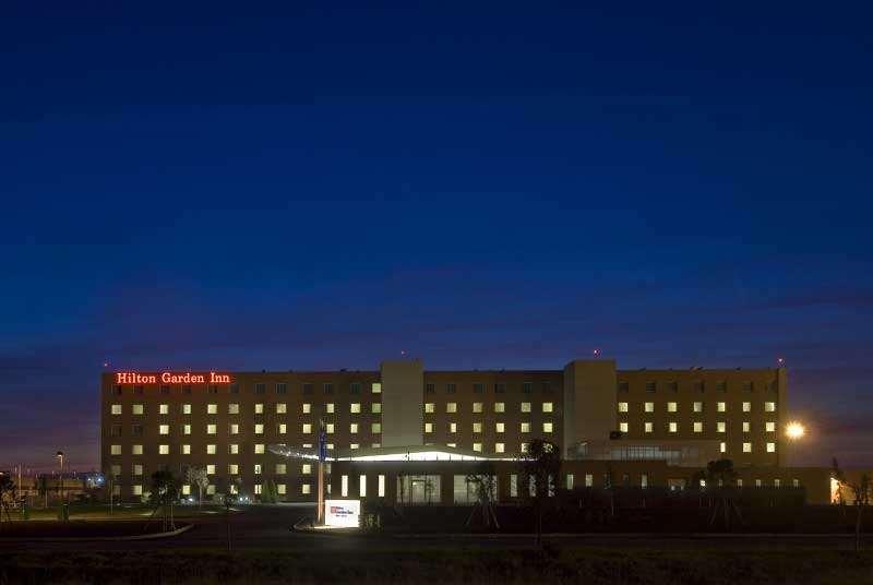 Hilton Garden Inn Rome Airport Fiumicino Bagian luar foto