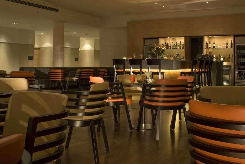 Hilton Garden Inn Rome Airport Fiumicino Restoran foto