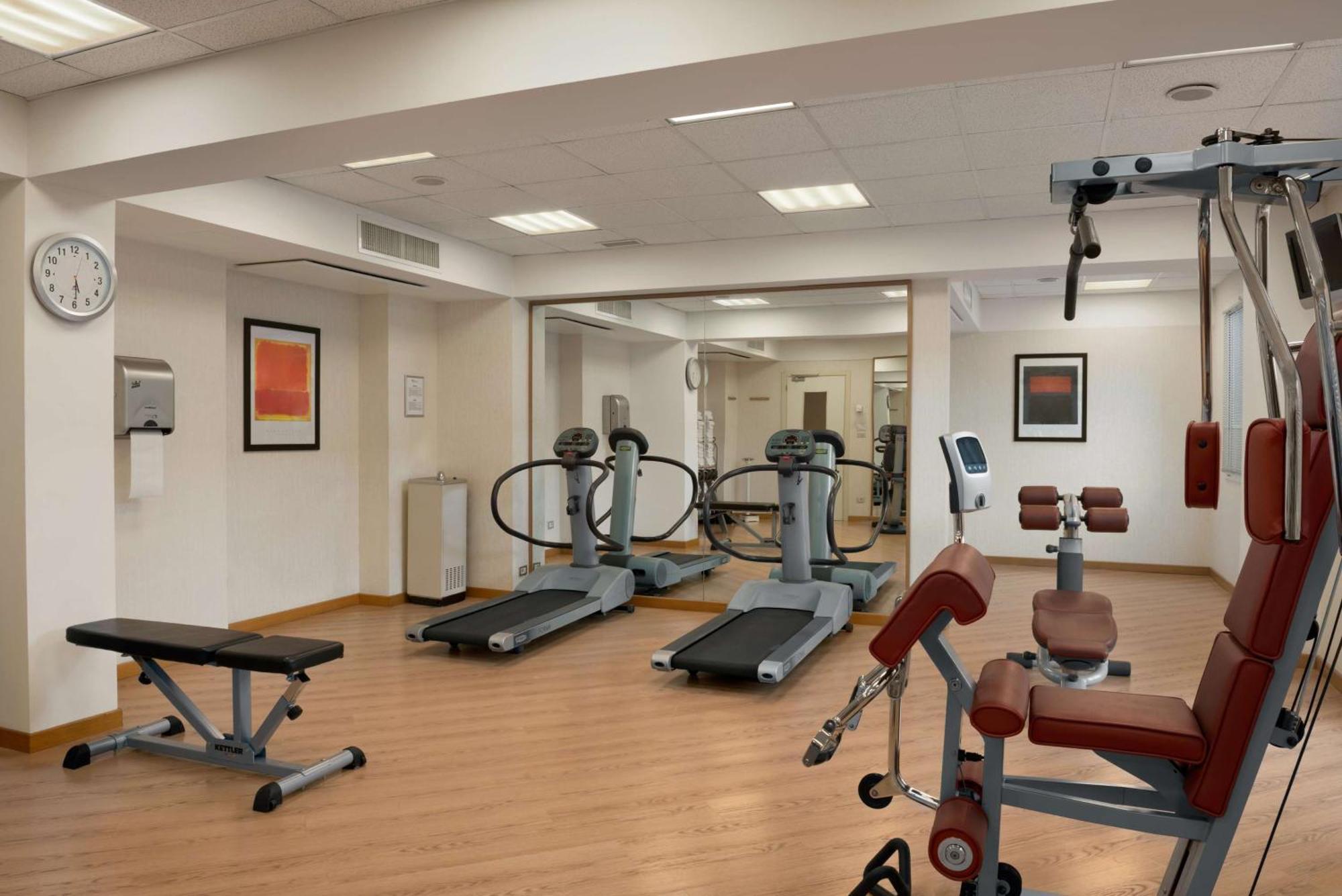 Hilton Garden Inn Rome Airport Fiumicino Bagian luar foto