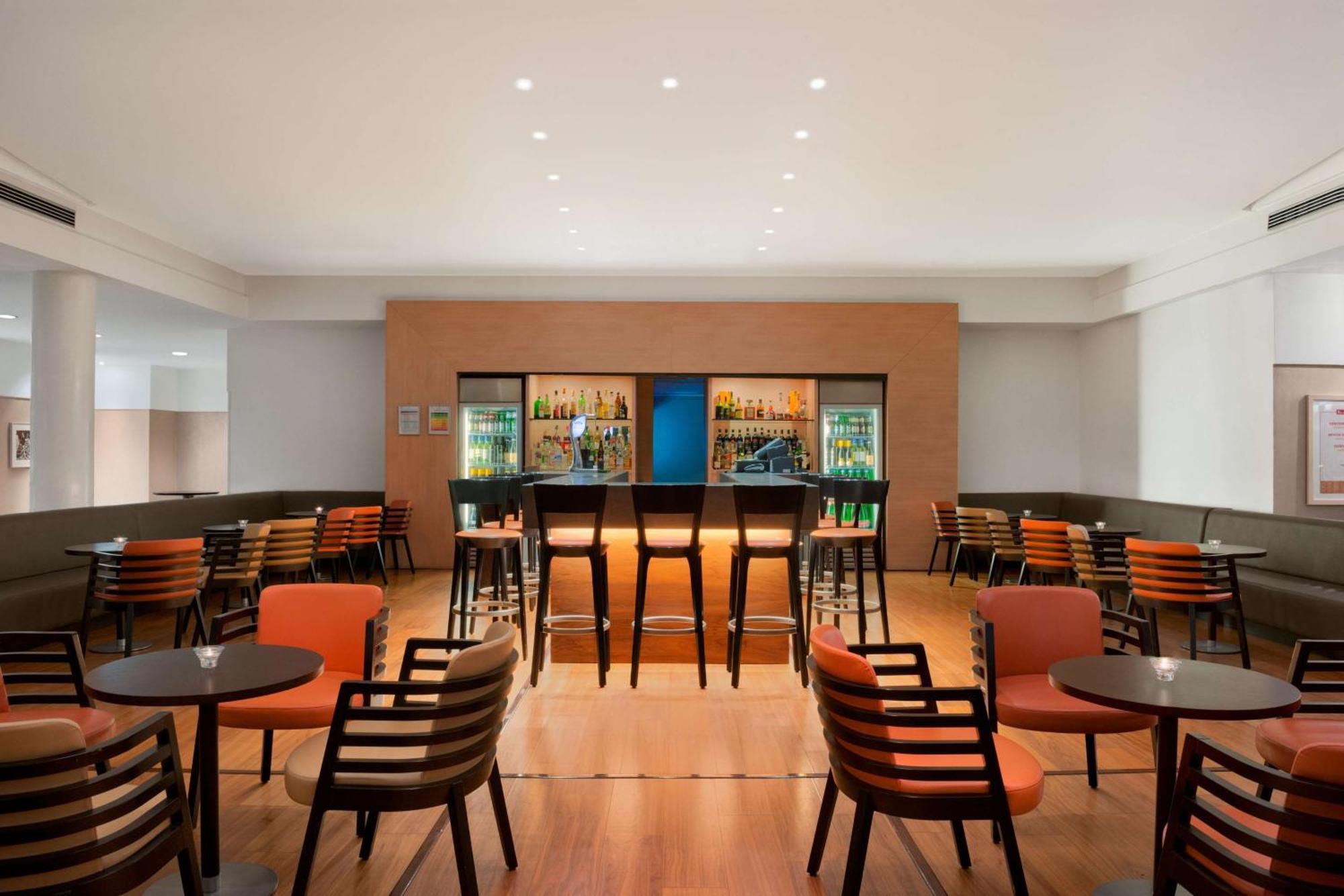 Hilton Garden Inn Rome Airport Fiumicino Bagian luar foto