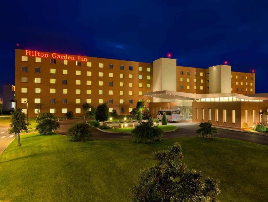 Hilton Garden Inn Rome Airport Fiumicino Bagian luar foto